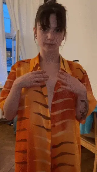 slow reveal