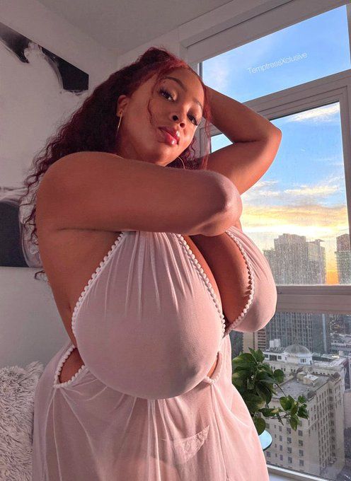 ebony big tits