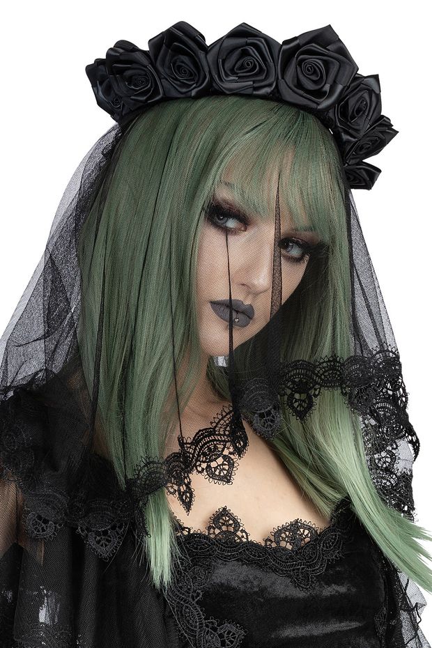 Gothic bride