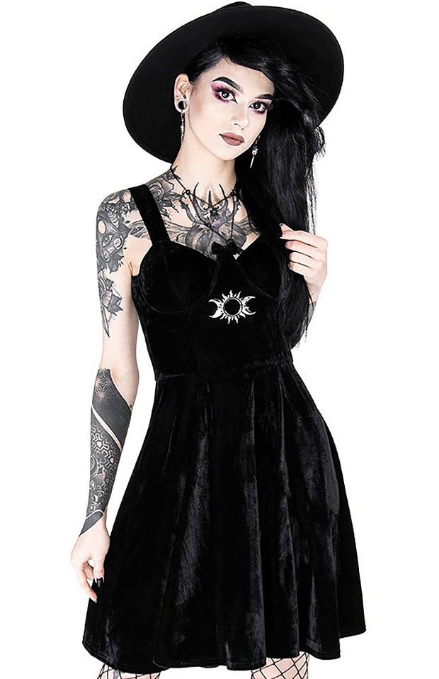 Gothic witch waiting to enchant you