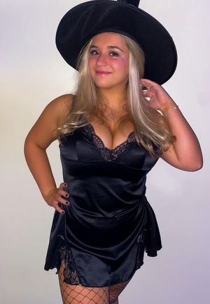 Kate big boobs witch costume
