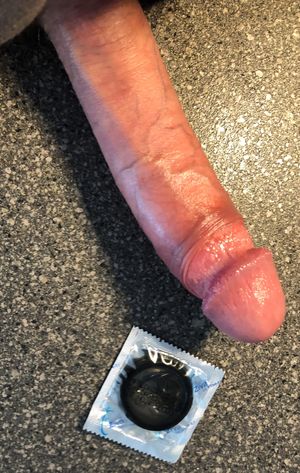 sex com > Black & White