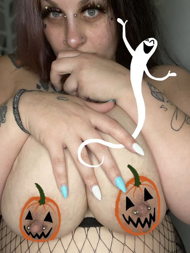 Halloween tits