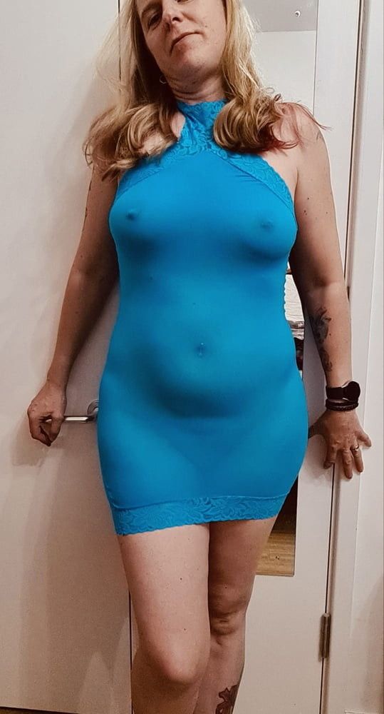 British_tiny_milf1