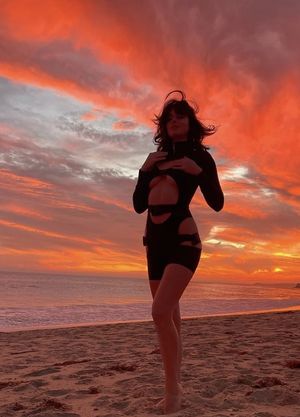 She gives me a boner