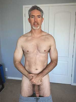 Salt and pepper gay daddy ready to fuck a bubble butt in Atlanta GA