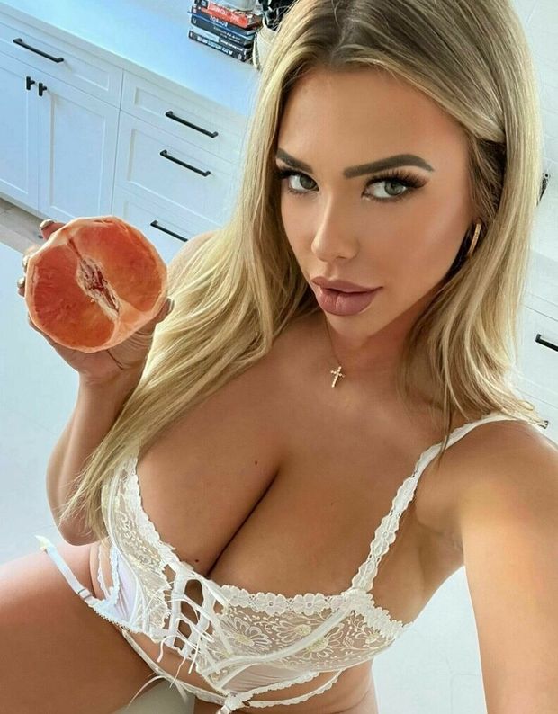 Which Peach Do You Want To Eat ?