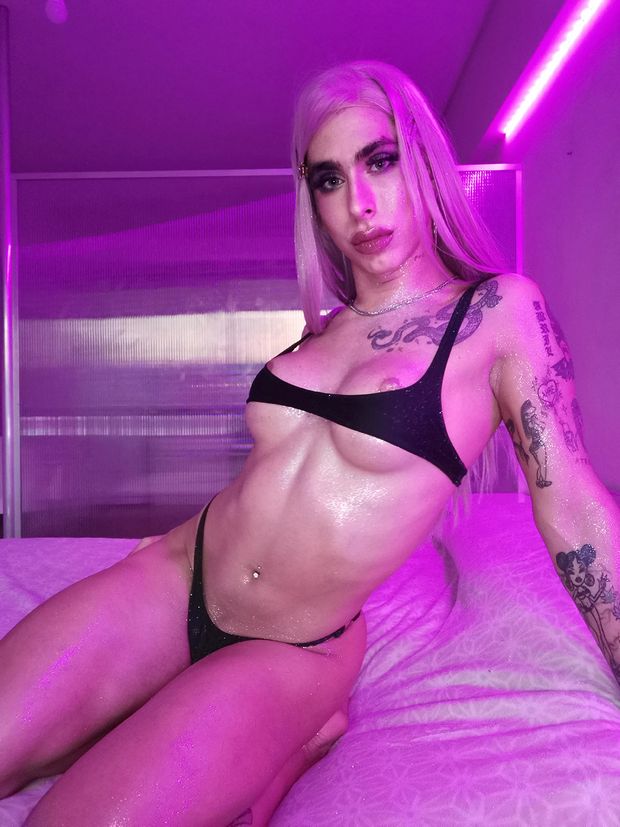 Nena Peculiar