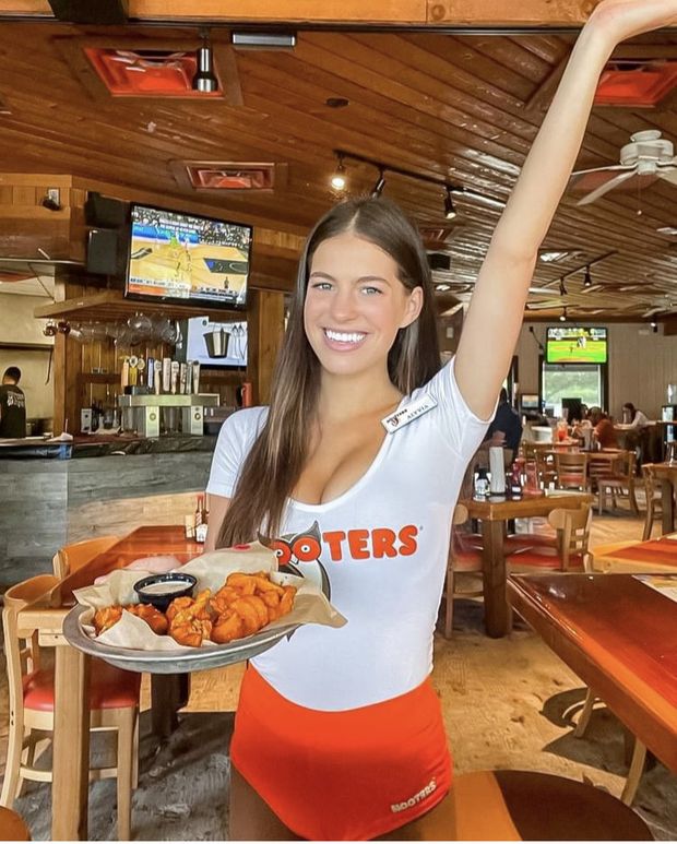 “I know…u cum for the food”