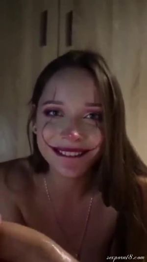 brunette sucks a nice cock