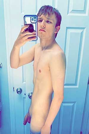 Woke up like this, who wanna come taste that soft dick ? Rochester, NY