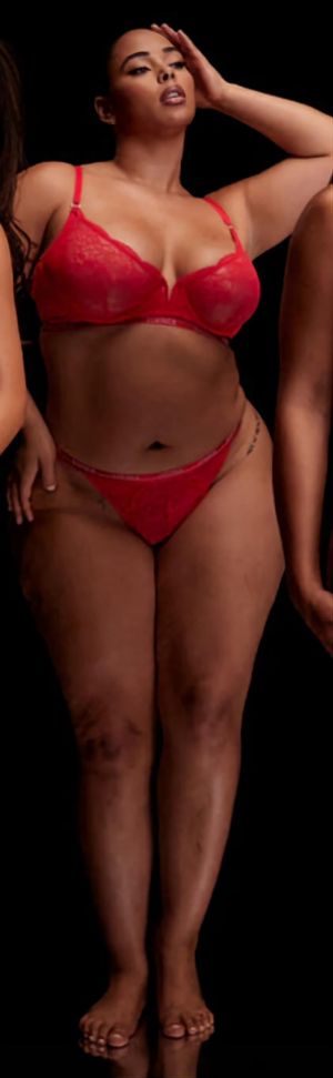 Tabria Majors looking sexy in Lounge bra and thong