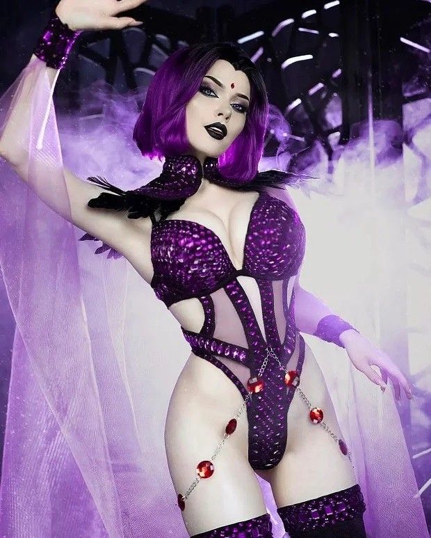Sexy cosplay