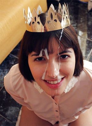 Queen happy with her facial