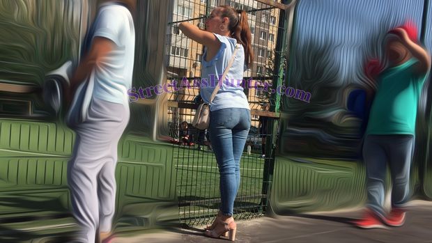 redhead milf ass