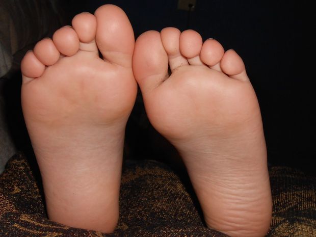 Cute feet ????