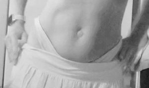 Sexy TickTock MILF Shows Off Her Amazing Abs