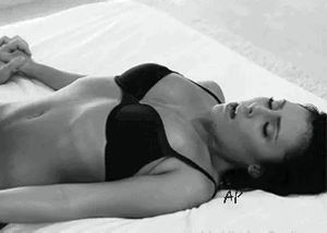 Eat her out till she's breathless