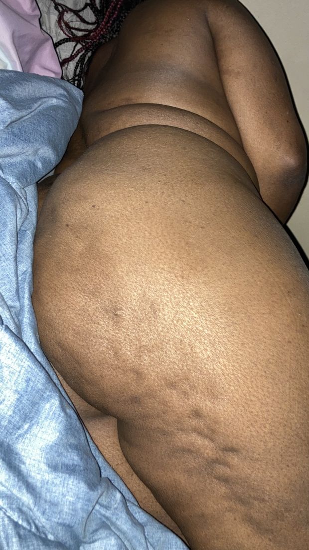 Gma Big Chocolate AssCheeks!!❤️