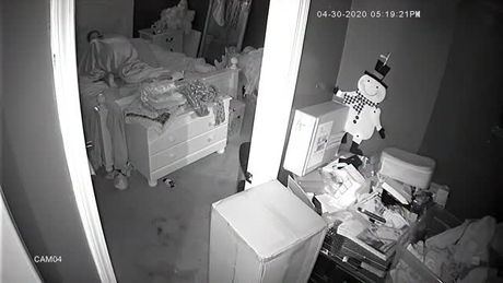 PUSSY GETTING POUNDED ON HIDDEN CAM