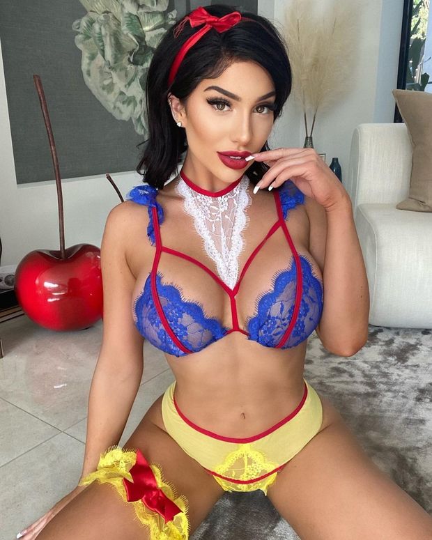snow white