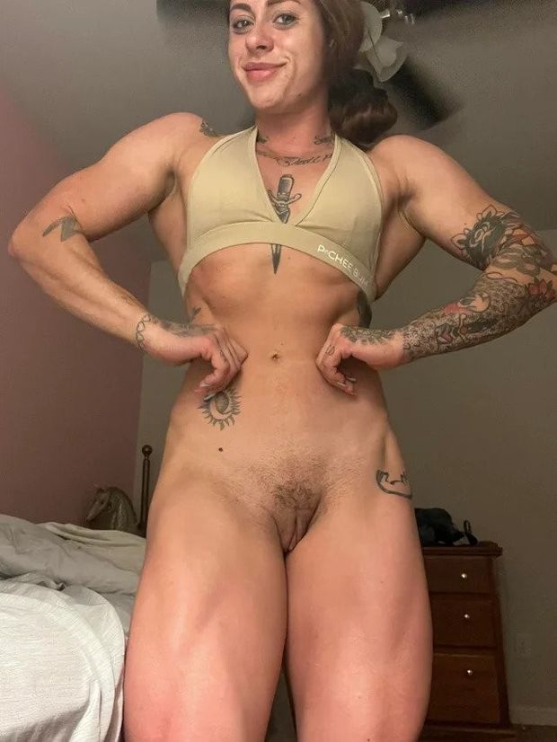 mila_armani_1 Fit Queen