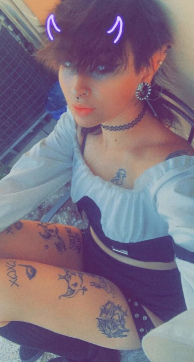Dela