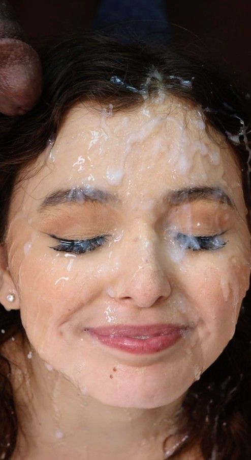 Leana's bukkake