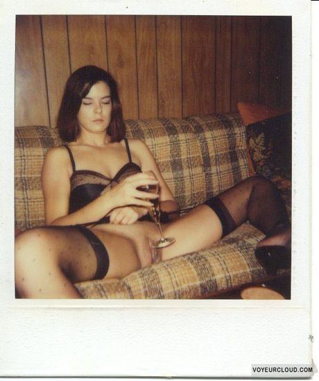 460px x 549px - Bilder - Polaroid-pussy