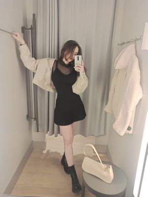 22 yo french swollower teen girlfriend