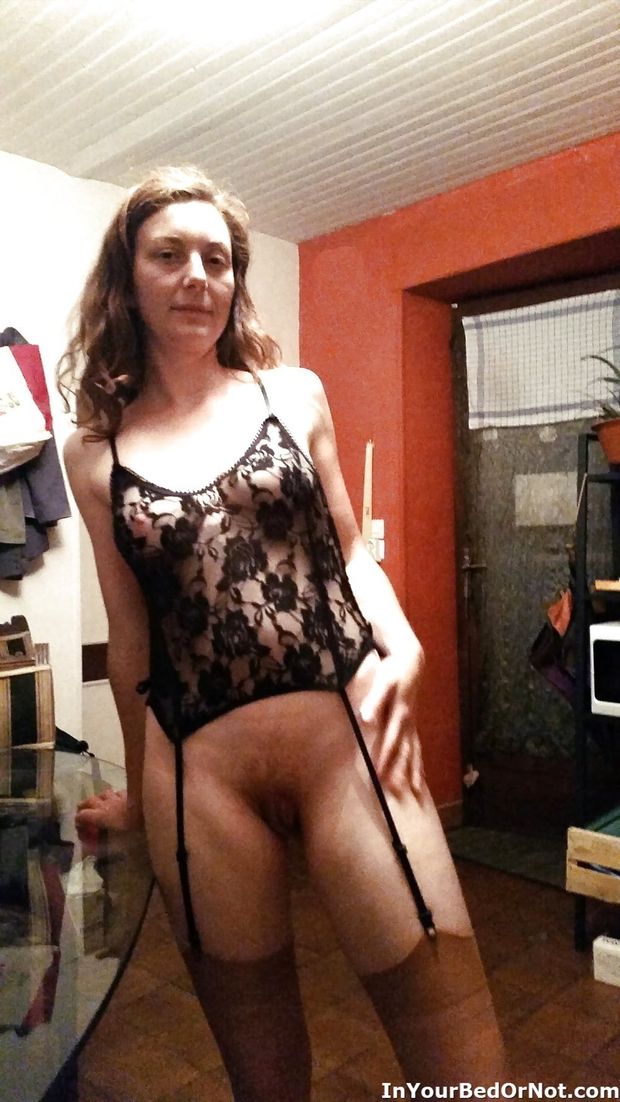 Maure bottomless