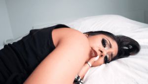 Latina teen takes it doggystyle