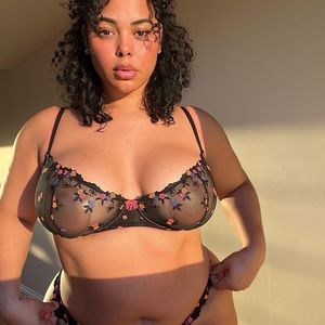 Tabria Majors looking sexy in Lounge lingerie