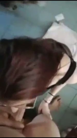 Sandra sucks me until I finish in her voca