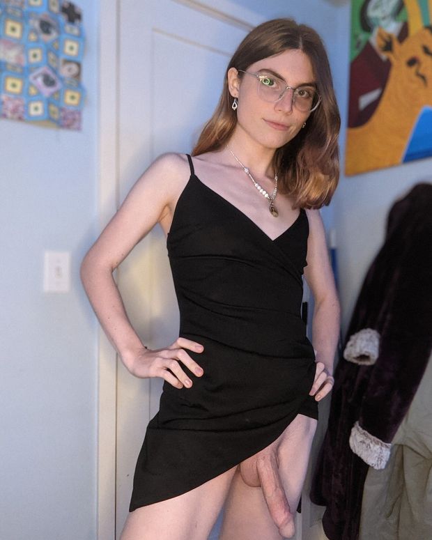 Sissy is hung