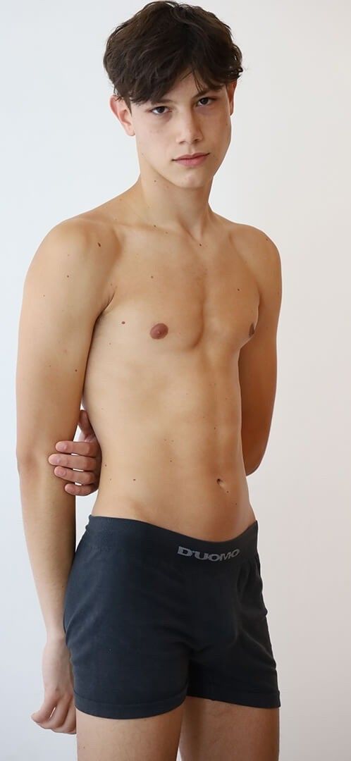 voluptuous bulge 05