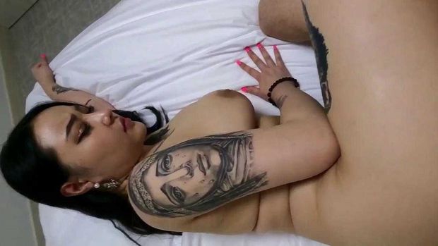 Orgasm Of Natural C Cup Oil (2021)