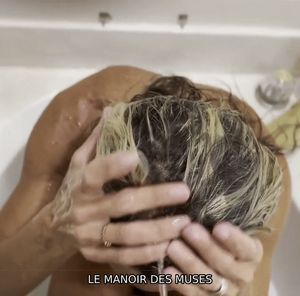 Jacomo likes to please aunt and pisses her face a lot