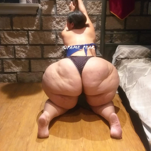 BBW's Fat Ass Eating Her Panties