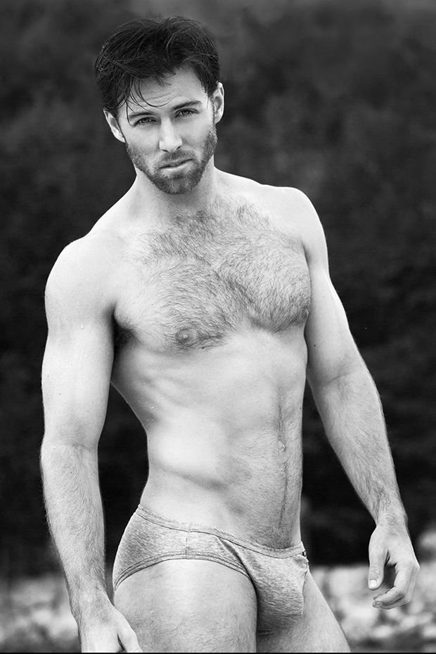 Warren Carlyle