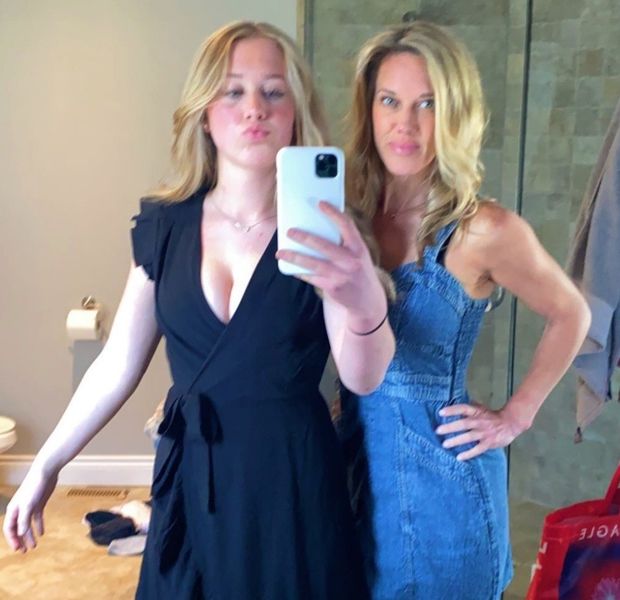 Brooklyn & mom bathroom selfie