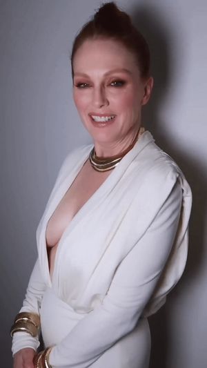 Julianne Moore