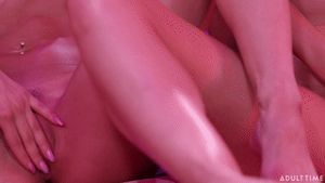 Eliza masturbating Alexis