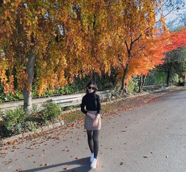 Hot asian teen in sunglasses