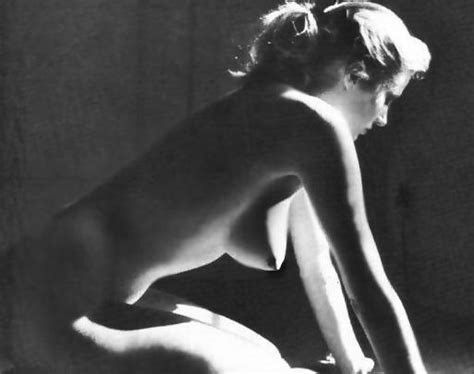 Anita Eckberg iconic beauty 09