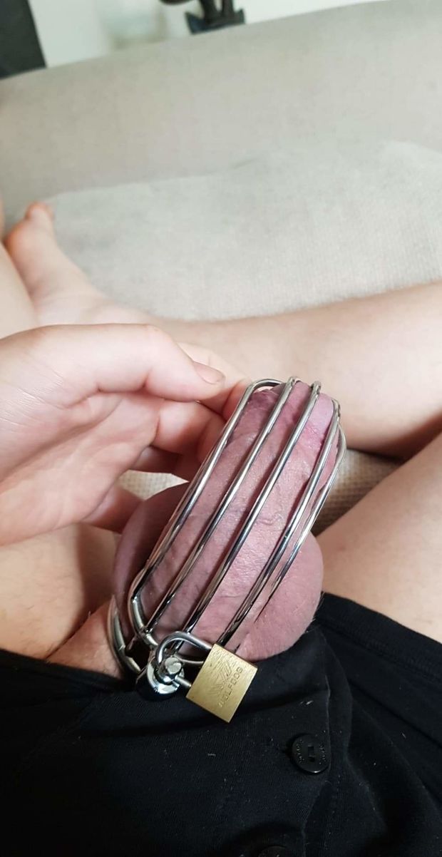 Sissy wants a long term mistress and or master please