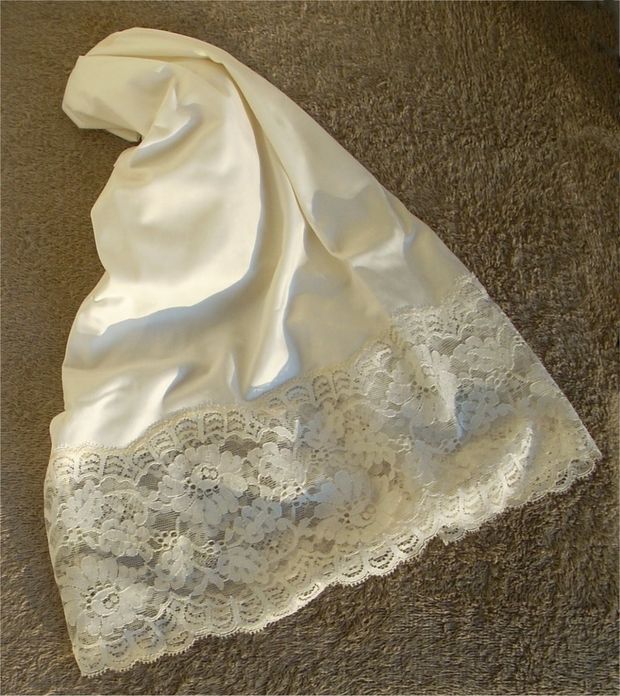 My Silky Soft and Very Lacy Gilead Size Medium Vintage Half Slip.