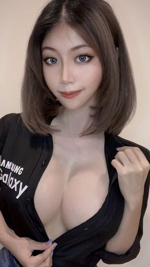 Ain Nguyen (Sam Cosplay)