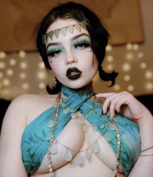 Queen Nephilim Alt Beauty 16