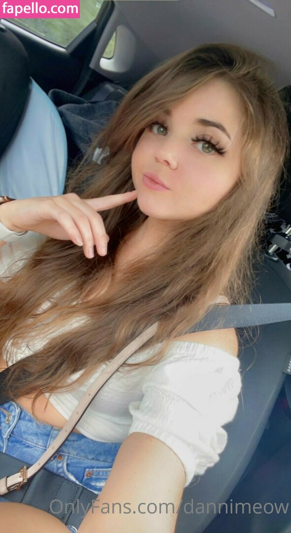 Danni Meow